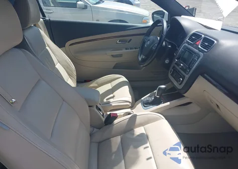 2012 Volkswagen Eos Lux/Executive z USA, uszkodzony, nr VIN WVWFW7AH5CV010228